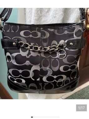 Coach Vintage Convertible crossbody/shoulder bag  gray silver metallic black pat